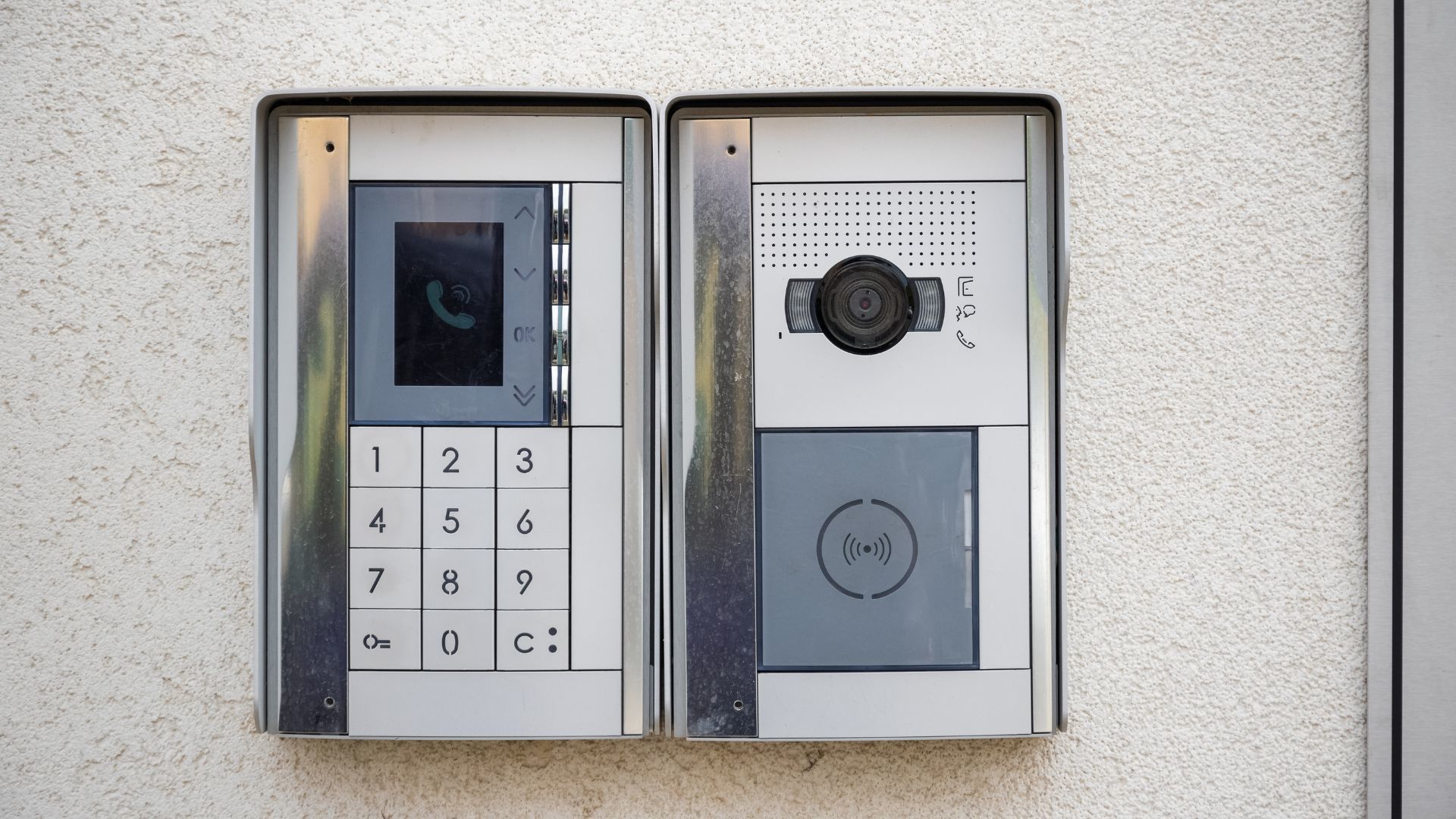 Instalación y reparación de porteros automáticos videoporteros guipuzcoa vizcaya alava gipuzkoa bizkaia araba